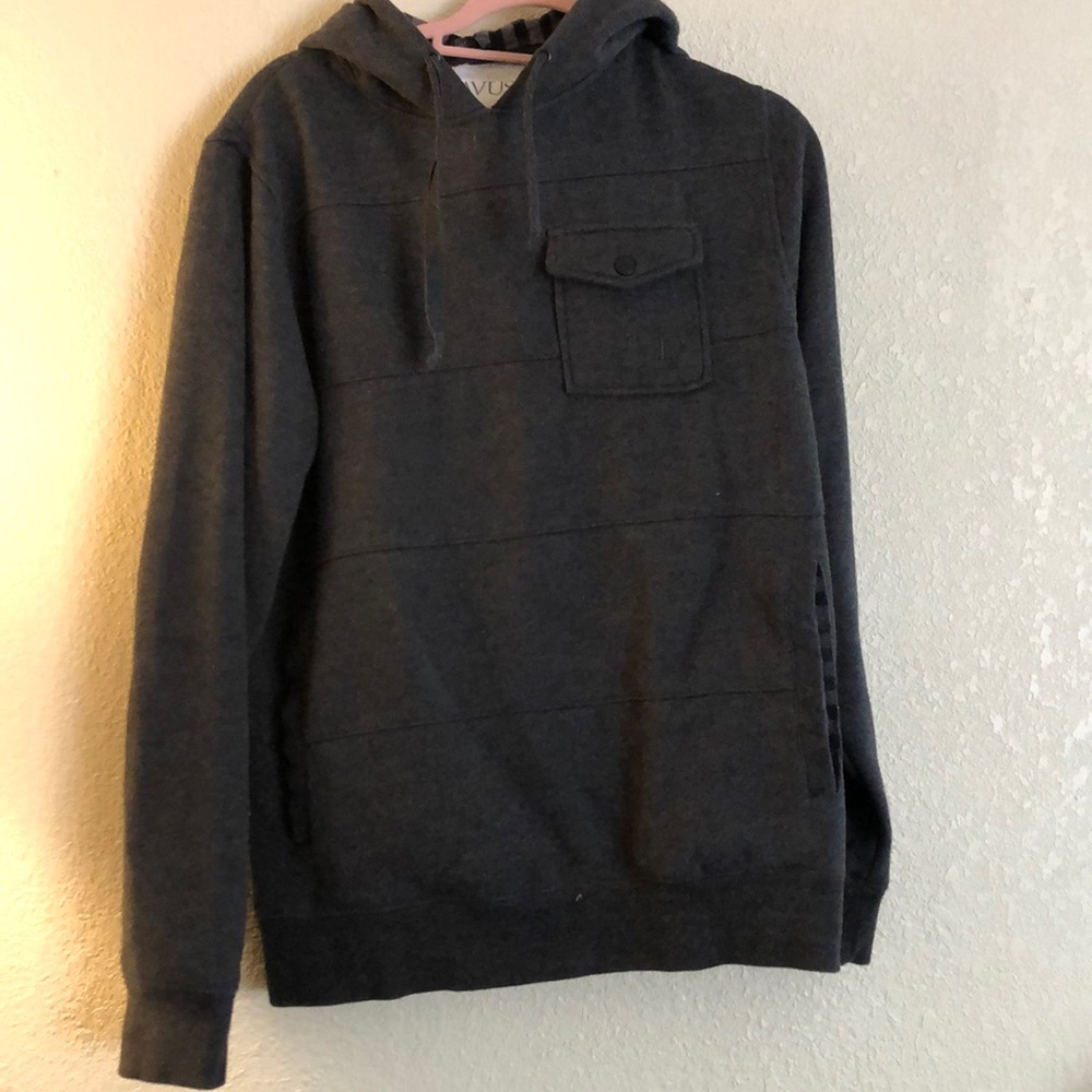 Dravus sweater